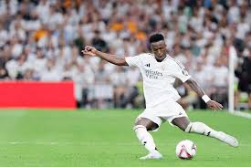 南宫娱乐：👀视频回顾今天的19岁庆生会，期待海港大家庭每人都能怀抱希望.